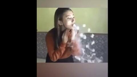 美女在头条上爆料视频 第2张 美女在头条上爆料视频 第2张